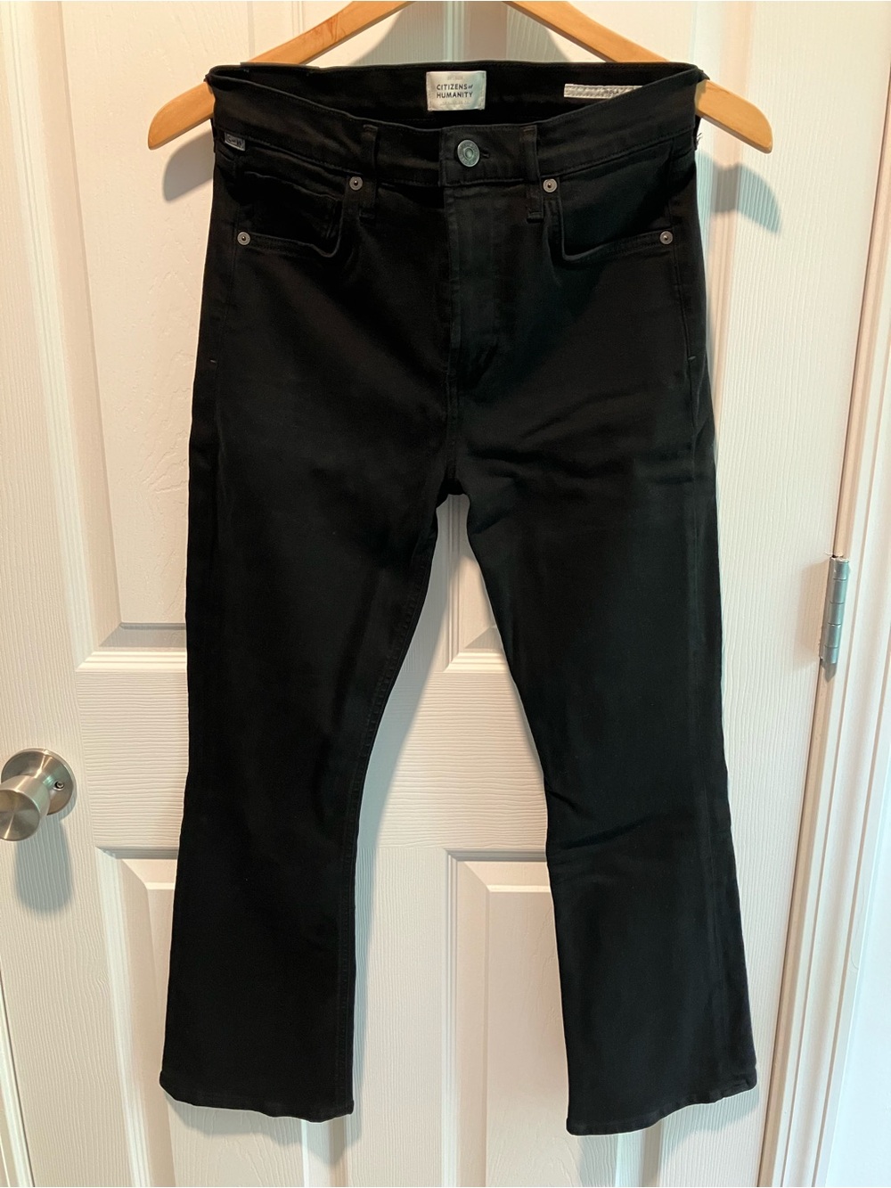Citizens of humanity isola cropped , used , hemmed , size 26 , black